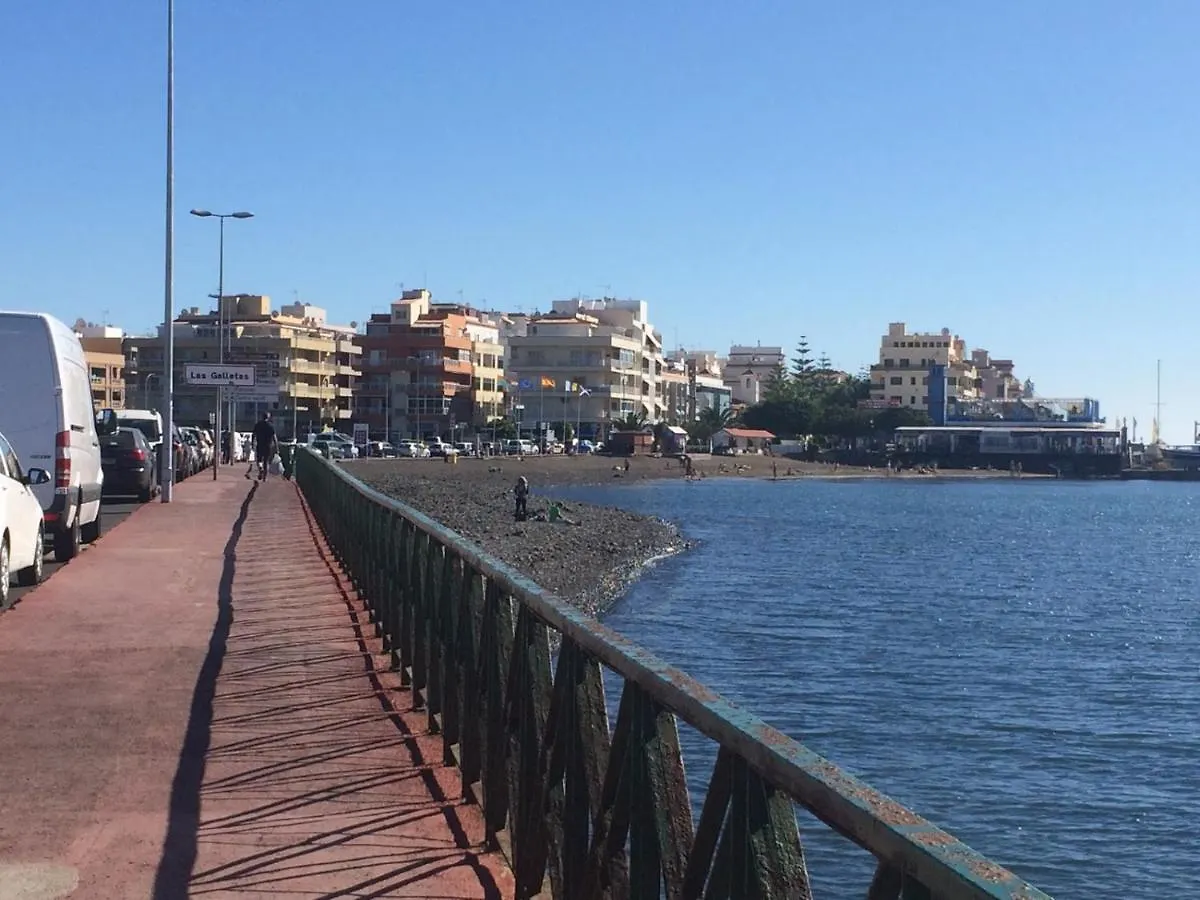 Holiday home Exclusive 1 Bedroom Apartment With A Pool, 11F Arona  Spain