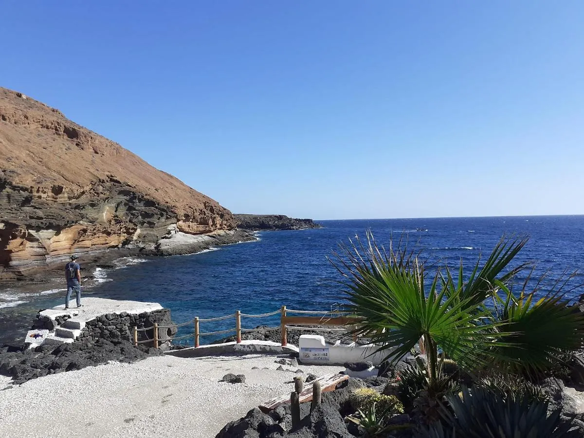 Exclusive 1 Bedroom Apartment With A Pool, 11F Arona  Arona (Tenerife)