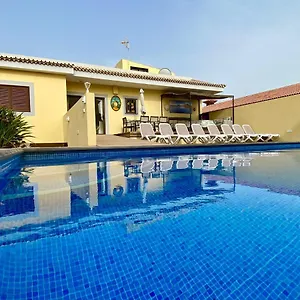 Tinizara Villa